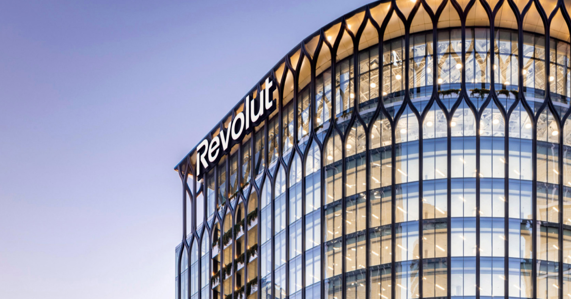 Revolut sets its sights on global growth: new headquarters, billion-dollar investment and ambitious goals